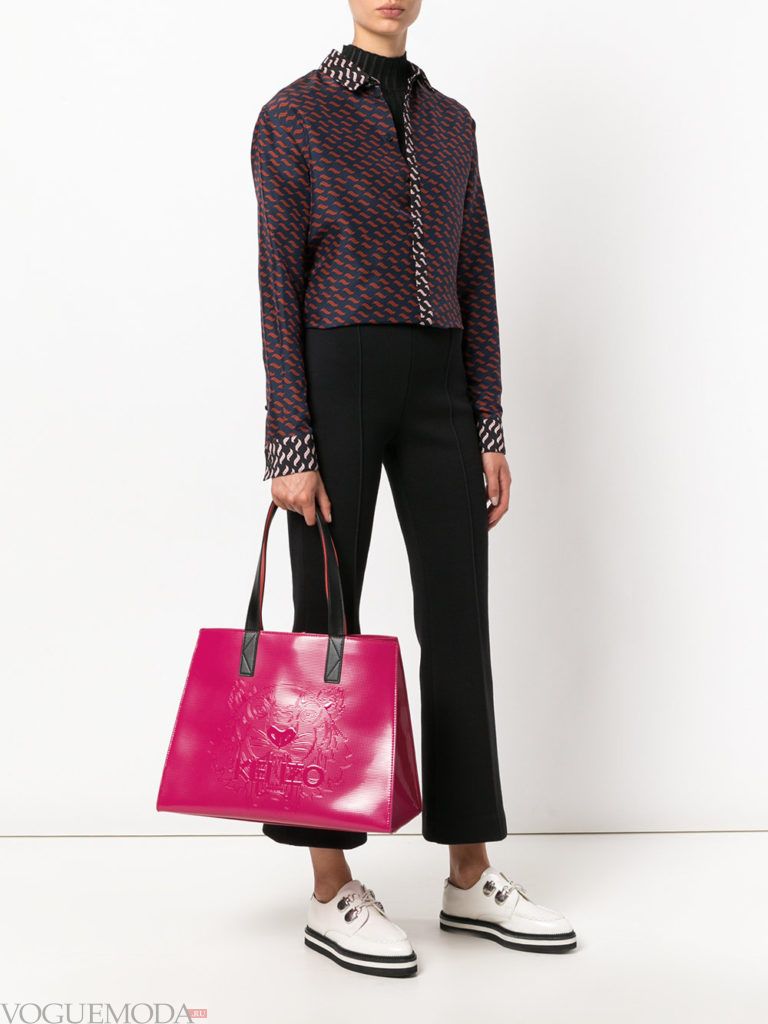 фиолетовая сумочка с брюками
